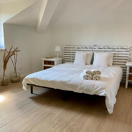 Cozy Surfhouse At Obidos Lagoon