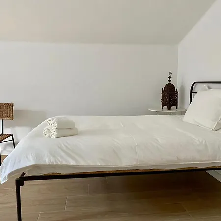 アパート Cozy Surfhouse At Obidos Lagoon フォス・ド・アレーリョ