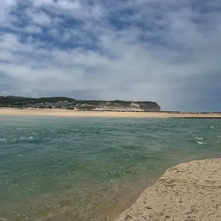 Cozy Getaway At Obidos Lagoon & Ocean Apartment